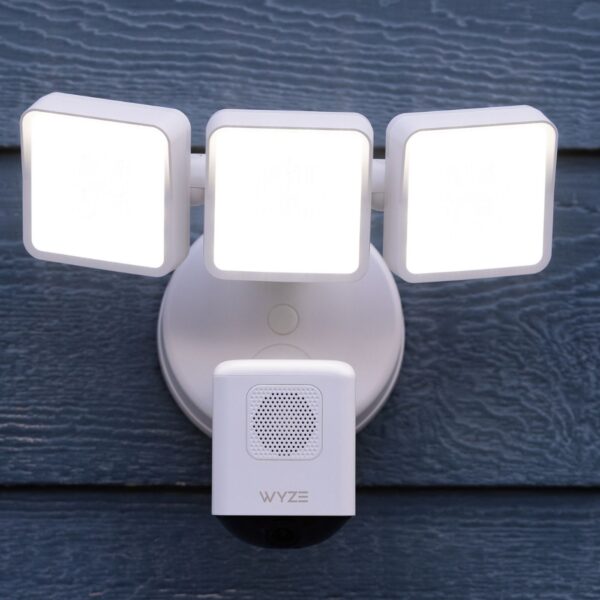 Wyze Cam Floodlight Pro Camera Support